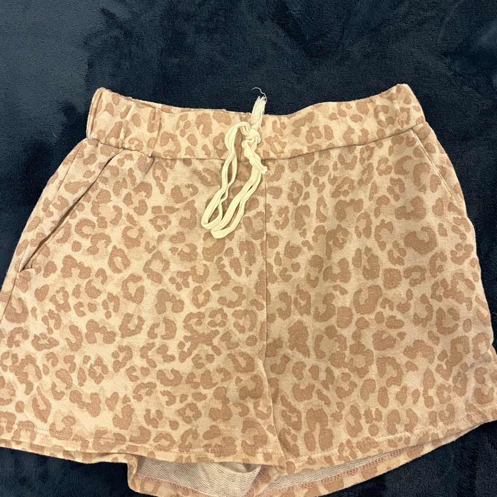 BiBi Leopard Print Pajama Shorts - Tan
